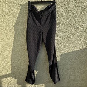 Noir pinstriped pants